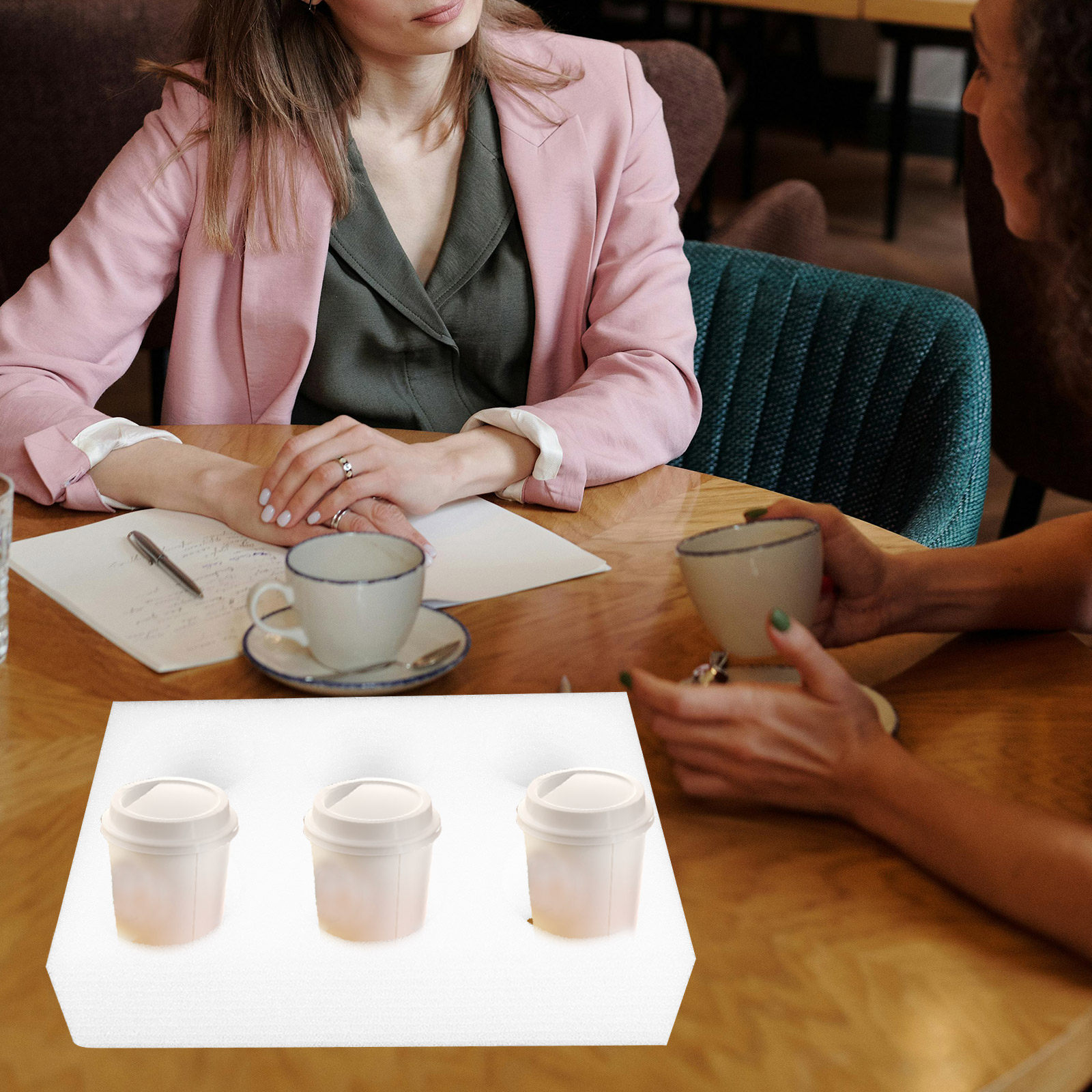 Coffee Tea Holders - 2個入り飲料カップホルダートレイ、多穴ドリンクキャリア、コーヒー、ミルクティー、テイクアウト用、安全でこぼれにくい、屋外輸送用