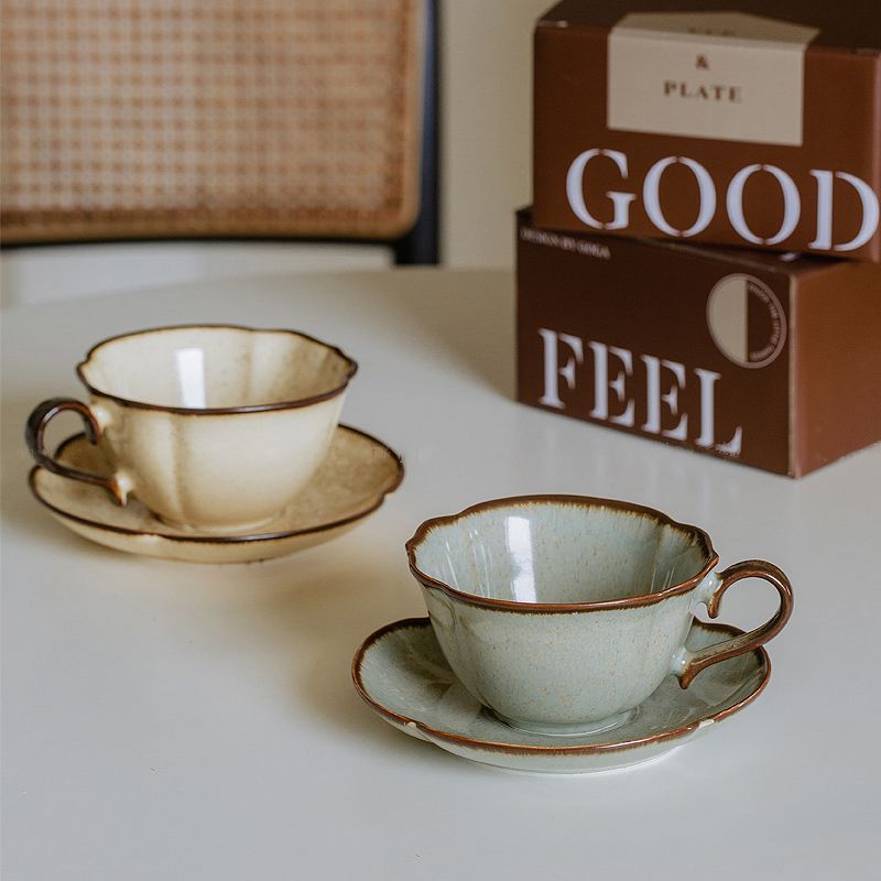 フランスのレトロなセラミックカッププレート、ユニークな下絵色 - Prefer Coffee To Tea のレビューと価格