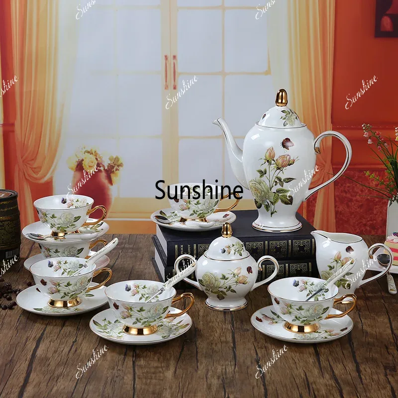 ボーンチャイナコーヒーセット、カメリアスタイル、英国製磁器テ - Coffee Tea Creamer のレビューと価格