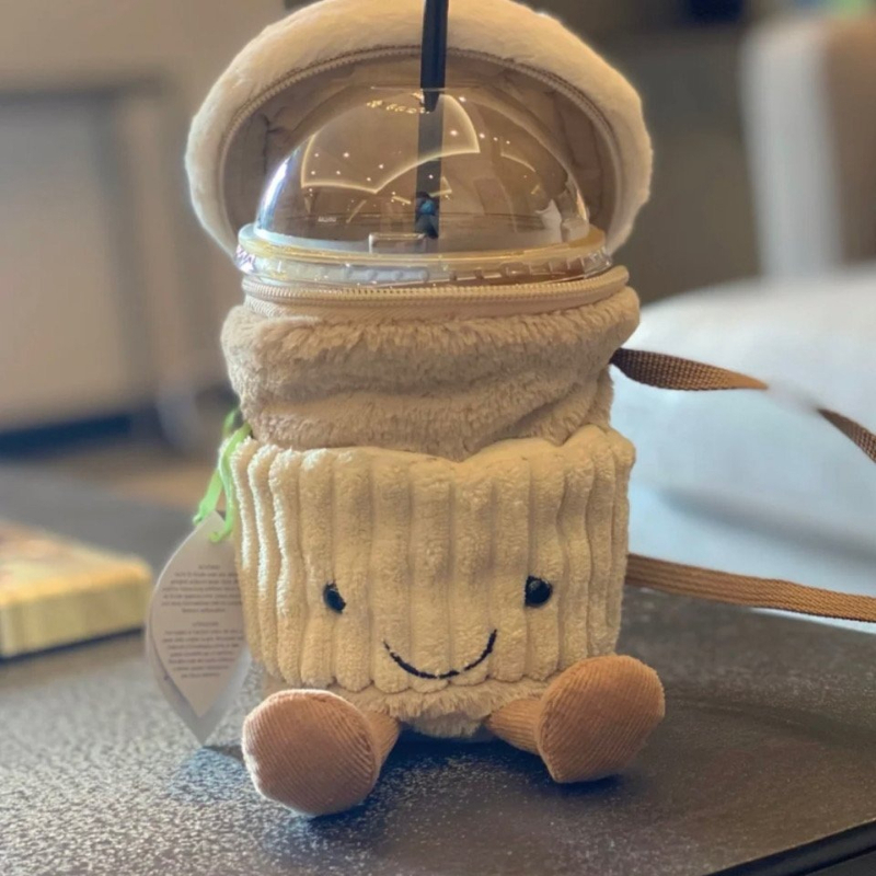 漫画風のかわいいぬいぐるみクロスボディバッグ、ミルクティーカ - Coffee Tea Holders のレビューと価格